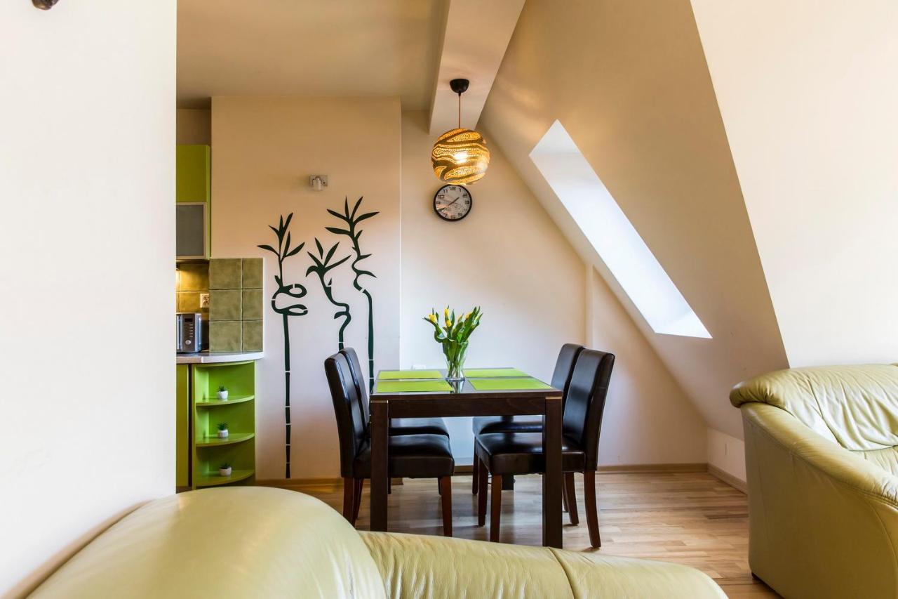 Udanypobyt Apartament Przy Polanie Spa 코스실리스코 외부 사진
